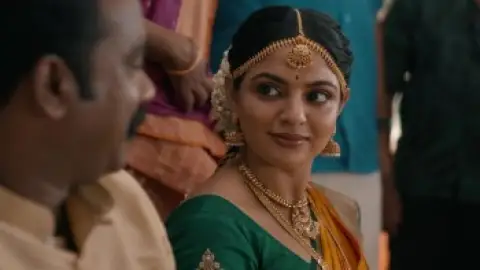 Still 3 of Dhoomakethu (2026) DS4K WEB-DL [Hindi (DD5.1) & Malayalam] 4K 1080p 720p & 480p Dual Audio [x264/10Bit-HEVC]