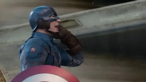 Still 6 of Captain America: The Winter Soldier (2014) BluRay [Hindi (DD5.1) & English] 1080p 720p & 480p Dual Audio [x264/10Bit-HEVC]