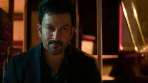 Still 1 of Khalifa (2026) DS4K WEB-DL [Hindi (DD5.1) & Malayalam] 4K 1080p 720p & 480p Dual Audio [x264/10Bit-HEVC]