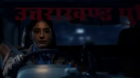 Still 5 of Gyaarah Gyaarah (Season 1) DS4K WEB-DL [Hindi DD5.1] 4K 1080p 720p & 480p [x264/ESubs] | Zee5 Series