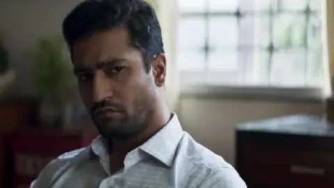 Still 6 of Lust Stories (2018) WEB-DL [Hindi DD5.1] 1080p 720p & 480p [x264/10Bit-HEVC]