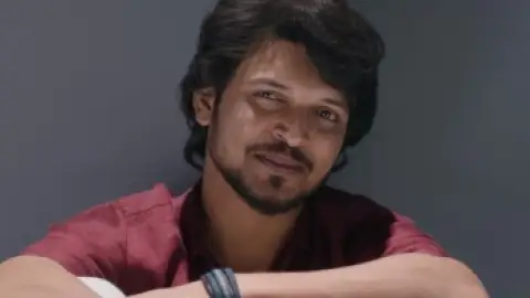 Still 1 of Romanchakam (2026) WEB-DL [Hindi (DD5.1) & Telugu] 4K 1080p 720p & 480p Dual Audio [x264/HEVC]