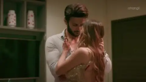Still 1 of Mocktail (Season 1) WEB-DL [Hindi 2.0] 1080p 720p & 480p [x264/ESub] HD | [Atrangii Series] [Part-2 Added]
