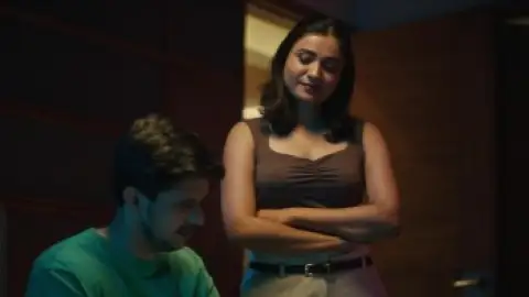 Still 7 of Paatki (2026) WEB-DL [Hindi (DD5.1) & Gujarati] 1080p 720p & 480p Dual Audio [x264/HEVC]