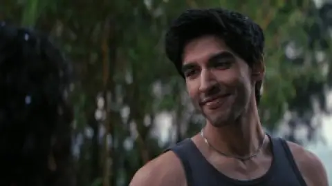 Still 6 of Don’t Be Shy! (2026) WEB-DL [Hindi DD5.1] 4K 1080p 720p & 480p [x264/10Bit-HEVC]