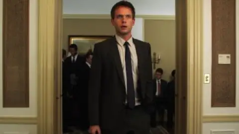 Still 2 of Suits (Season 4) BluRay [Hindi (ORG 2.0) & English] 1080p 720p & 480p [x264/HEVC] | [ALL Episodes]