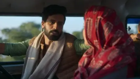 Still 2 of Dupahiya (Season 2) WEB-DL [Hindi DD5.1] 4K 1080p 720p & 480p [x264/HEVC] HD | ALL Episodes [PrimeVideo Series]