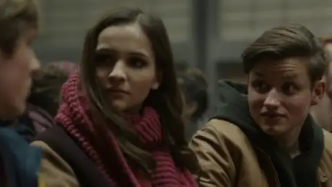 Still 2 of Dark (Season 3) WEB-DL [English (ORG 5.1) & German] 1080p 720p & 480p x264 Dual Audio DD5.1