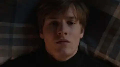 Still 5 of Dark (Season 3) WEB-DL [English (ORG 5.1) & German] 1080p 720p & 480p x264 Dual Audio DD5.1