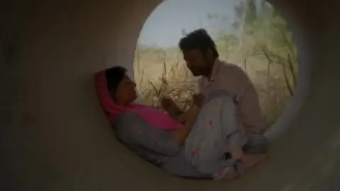 Still 2 of Paro Pinaki Ki Kahani (2026) WEB-DL [Hindi 5.1] 4K 1080p 720p & 480p [x264/HEVC]