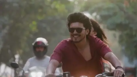 Still 4 of Romanchakam (2026) WEB-DL [Hindi (DD5.1) & Telugu] 4K 1080p 720p & 480p Dual Audio [x264/HEVC]