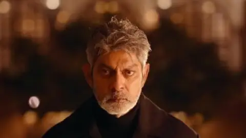Still 5 of Vadala (2026) WEB-DL [Hindi (DD2.0) & Telugu] 1080p 720p & 480p Dual Audio [x264/10Bit-HEVC]
